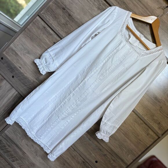 Vintage Other - Vintage or Antique Style White Long Sleeve Pajama PJ Dress Nightgown Eyelet Lace